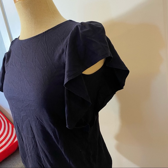 Women’s Uniqlo Flutter Sleeve Top - Picture 4 of 10